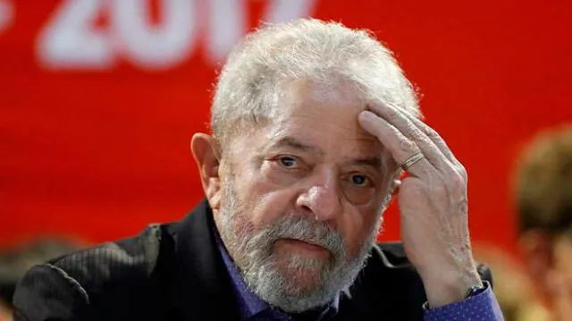 Lula da Silva lidera encuesta presidencial pese a estar preso por corrupción