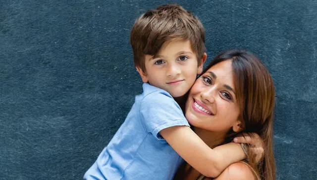 Antonella Roccuzzo defiende a su hijo Ciro tras burlas de cibernauta