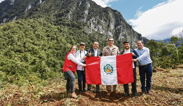 Está entre las regiones La Libertad y San Martín.