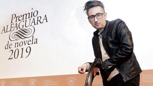 Escritor argentino Patricio Pron ganó el Alfaguara 2019