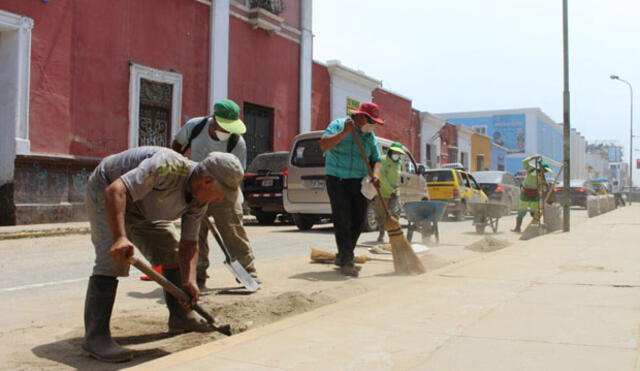La Libertad: programa "A Limpiar Trujillo" retira 3400 m3 de barro y escombros del centro histórico