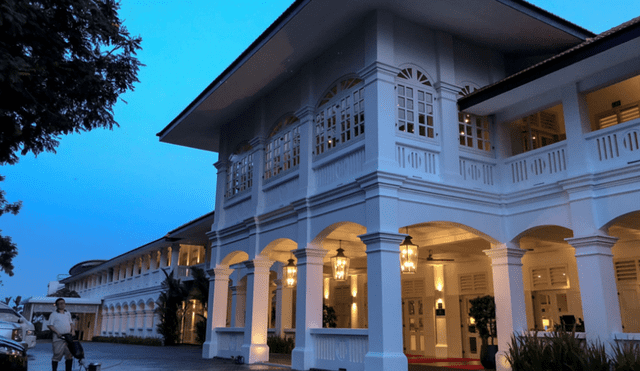 Singapur: el lujoso hotel colonial que acoge la cumbre entre Trump y Kim [FOTOS]