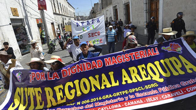 Profesores de Arequipa no acatarán huelga del viernes