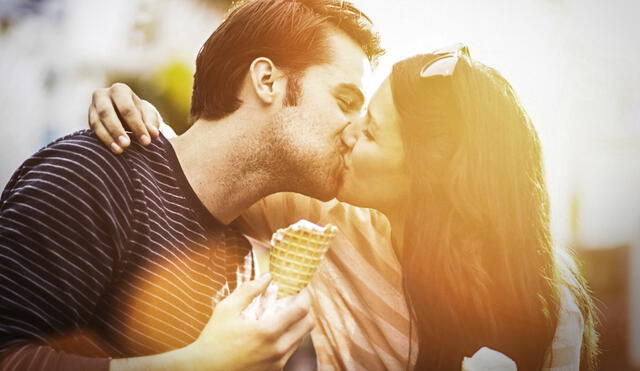 El amor romántico podría definirse como la idealización de las relaciones amorosas. (Foto: Composición - La República)