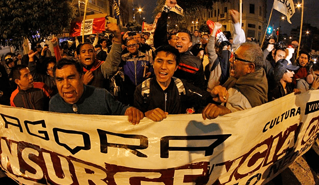 Centro de Lima: miles salieron a las calles para pedir el cierre del Congreso [VIDEO]