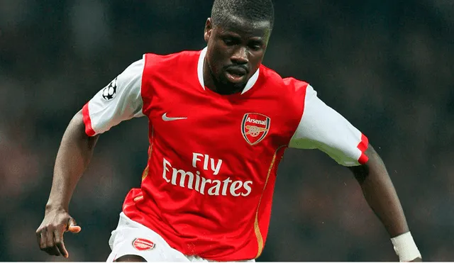 Arsenal ayudará a Emmanuel Eboué 