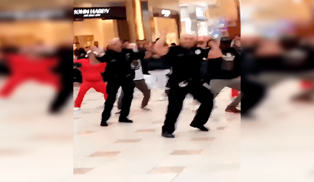 Facebook viral: policías sorprenden al realizar baile navideño en un centro comercial [VIDEO] 