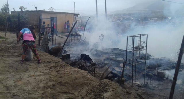 Áncash: incendio en provincia del Santa deja 10 viviendas destruidas 