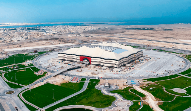 La construcción del estadio Al Bayt está en un 80%. Este recinto será una de las sedes del Mundial Qatar 2022.