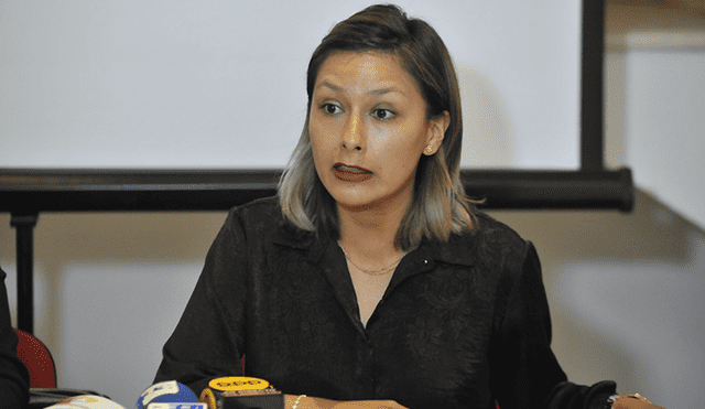 Arlette Contreras rechaza revictimización y exige justicia al PJ