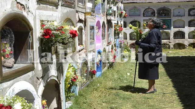 Cementerio en Puno