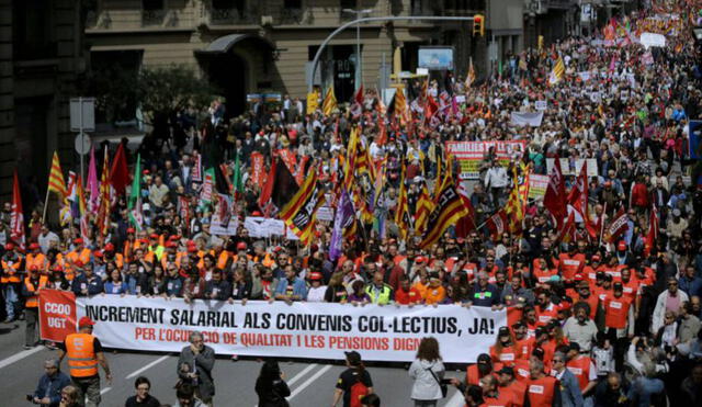 Gran marcha realizada para exigir justos derechos laborales. (Foto: El País)