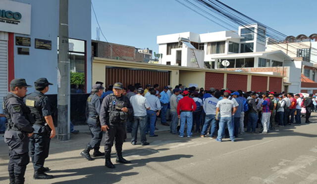 Desempleados de Moquegua piden trabajo en Quellaveco