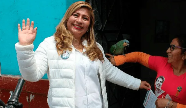 Facebook: candidata a Breña abusa del Photoshop y recibe duras críticas en redes
