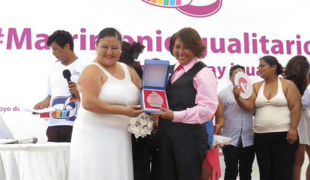 Indira Huilca: "Matrimonio entre personas del mismo sexo debe implementarse"