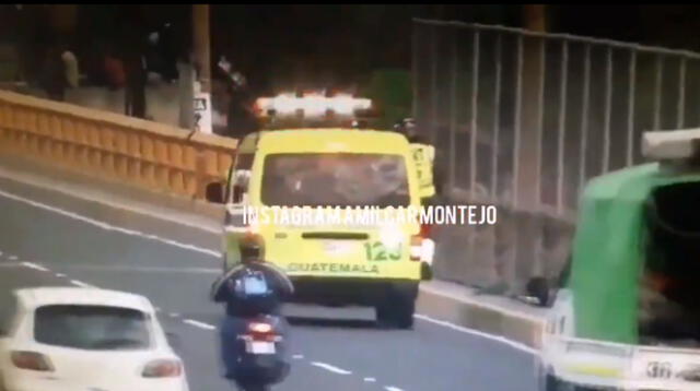 Madre maltratada llegó hasta puente para intentar lanzarse con sus hijos en la espalda [VIDEO]