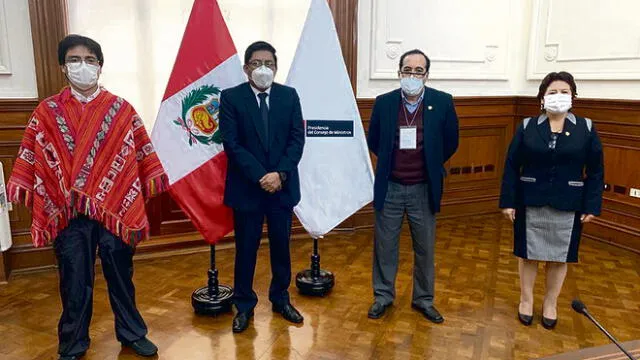 REUNIÓN. Autoridades de Cusco hablaron con primer ministro.