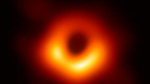 Agujero negro, captado por el Telescopio del Horizonte de Sucesos. Foto: difusión.