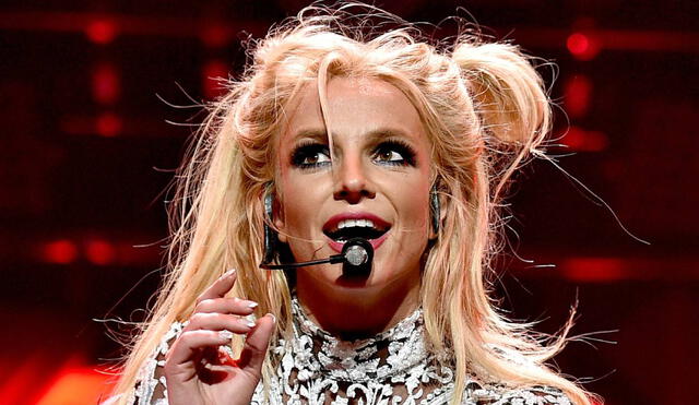 Britney Spears lanzó la canción “Swimming in the stars” por sus 39 años