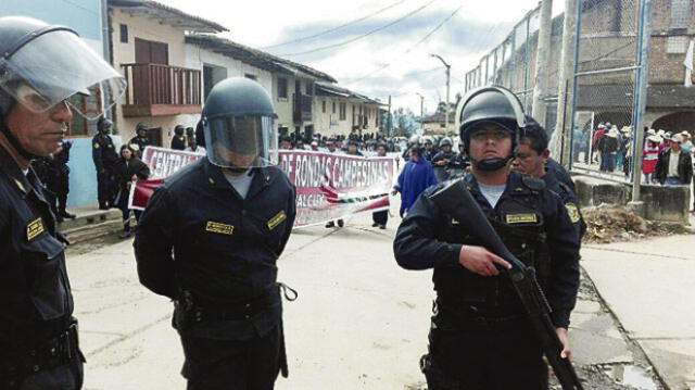 Piura: Más de mil comuneros de Ayabaca marcharon contra la minería  