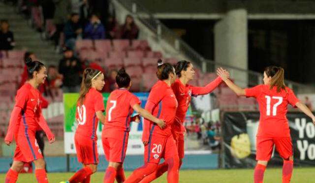 Fútbol femenino: Chile aplastó a Perú en partido amistoso