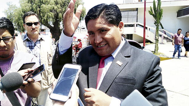 Gobernador Juan Tonconi: "Vilavilani se hará en Tacna, no en Puno"