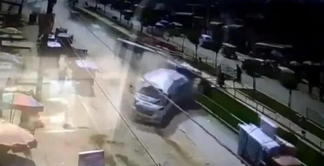 Jicamarca: Camión totalmente fuera de control embiste a 3 vehículos y deja 15 heridos [VIDEO] 