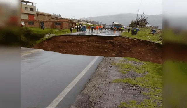 Áncash: tramo de la carretera Pativilca- Huaraz fue destruido por huaico