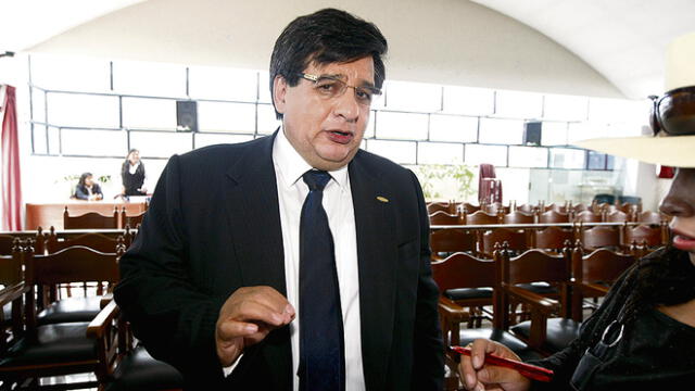 Elvis Delgado promete eliminar grúas de Arequipa, considera que roban a ciudadanos