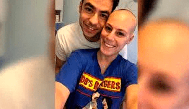 Mujer vence el cáncer y su novio de la infancia le pide matrimonio en su última quimioterapia [VIDEO]