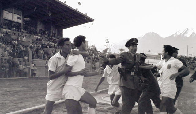 Bronca en el estadio Melgar con intervención de la policía