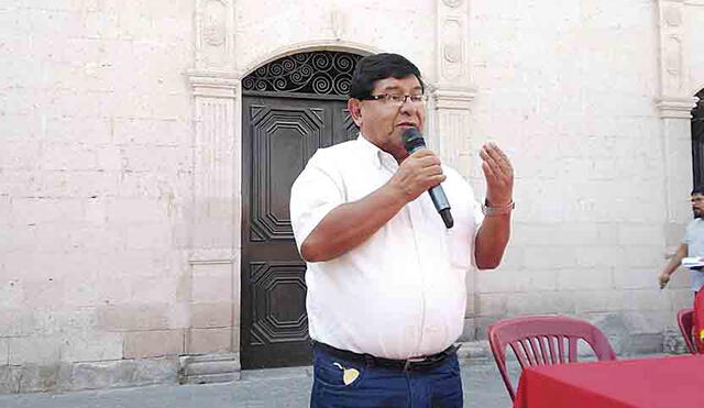 salvado. Julio Medina, alcalde de la provincia de Tacna.