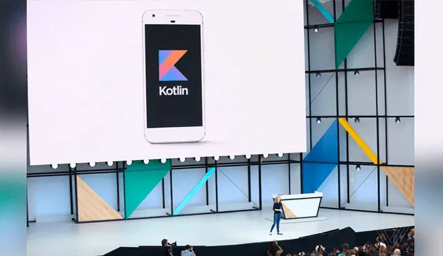 Kotlin fue oficializado como el lenguaje de programación para Android por Google en 2017.