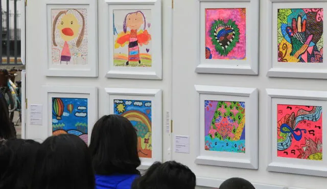 Exponen pinturas realizadas por niños y adolescentes del INABIF 