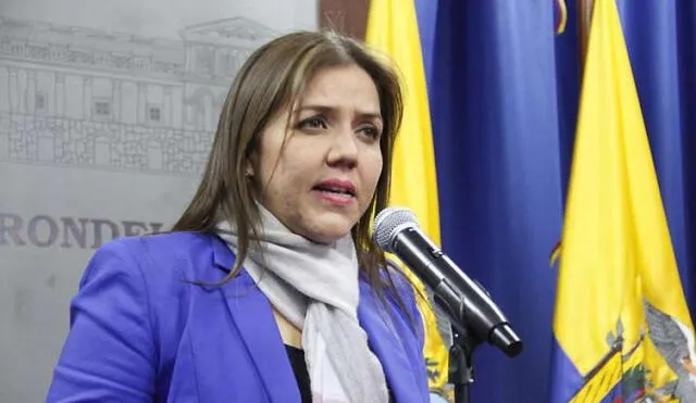 Vicepresidenta Vicuña: 4.000 venezolanos entran cada día a Ecuador