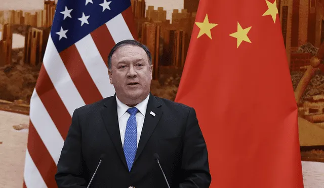 El Secretario de Estado de los Estados Unidos, Mike Pompeo, durante una conferencia de prensa en el Gran Salón del Pueblo, en Pekín, China. | Foto: Wang Zhao / AFP