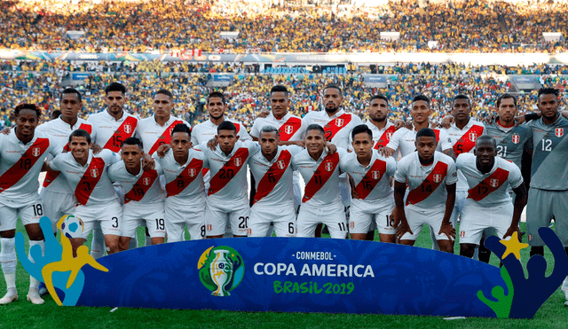 Futbolistas de la selección peruana envían emotivos mensajes por Fiestas Patrias.