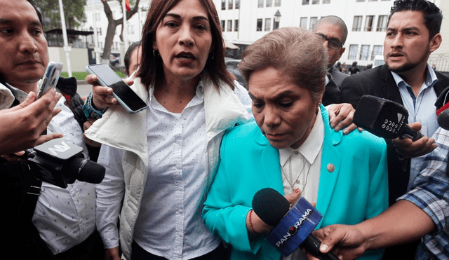Luz Salgado fue trasladada a tópico del Congreso por presión alta 
