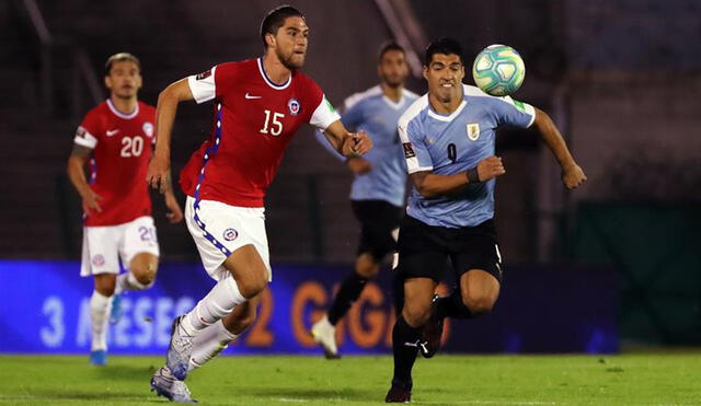 Uruguay recibe a Chile en el estadio Centenario por el inicio de las Eliminatorias al Mundial Qatar 2022. Foto: EFE
