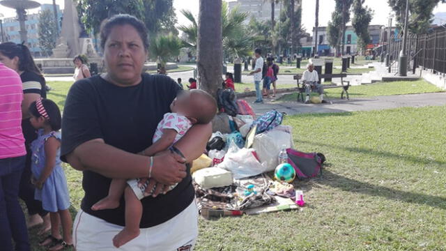 Venezolanos en Perú: familia se refugia en un parque de La Victoria [VIDEO]
