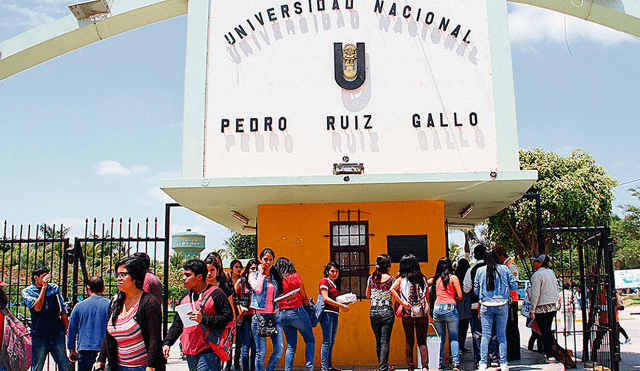 Condenan a funcionarios de Universidad Pedro Ruiz Gallo por corrupción
