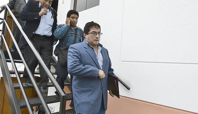 Continúa juicio contra Ronald Ibáñez por violencia psicológica 