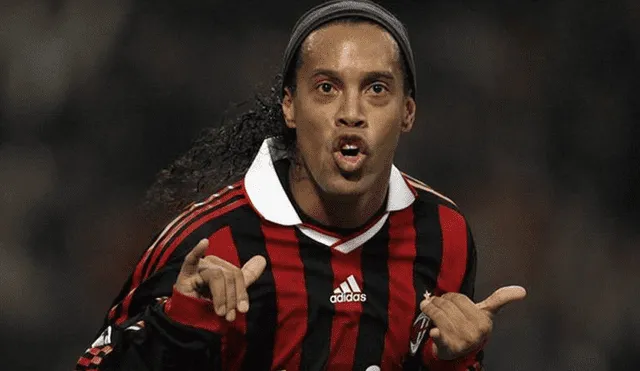 Facebook: Ronaldinho recordó este golazo que emocionó a muchos [VIDEO]