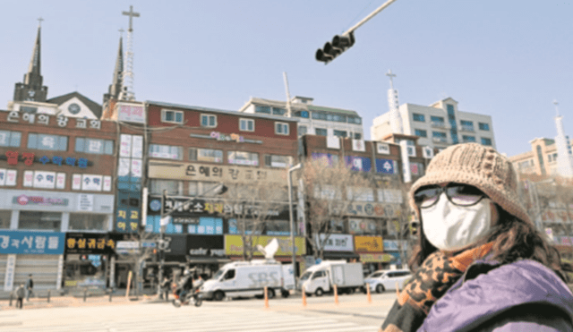 Religiosidad. Fieles de la iglesia Grace River propagaron la infección en Corea del Sur. (AFP)