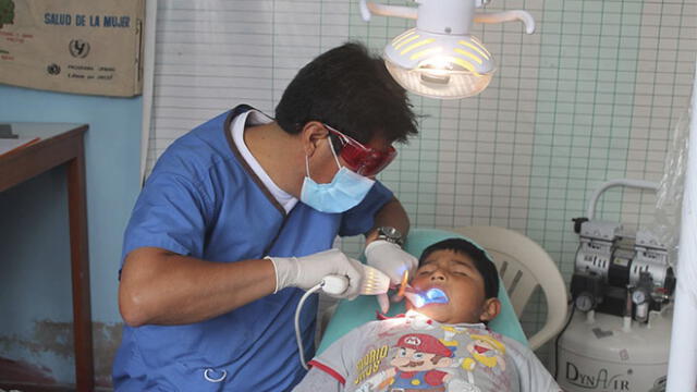 Southern realiza campaña dental gratuita en La Curva