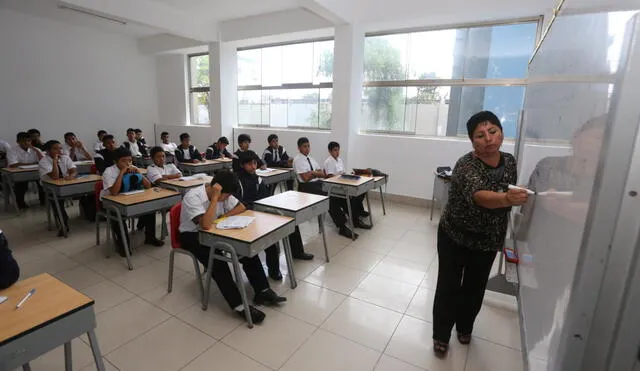 Alrededor de 600 docentes serían reincorporados en Piura. Foto:  Reneyro Guerra