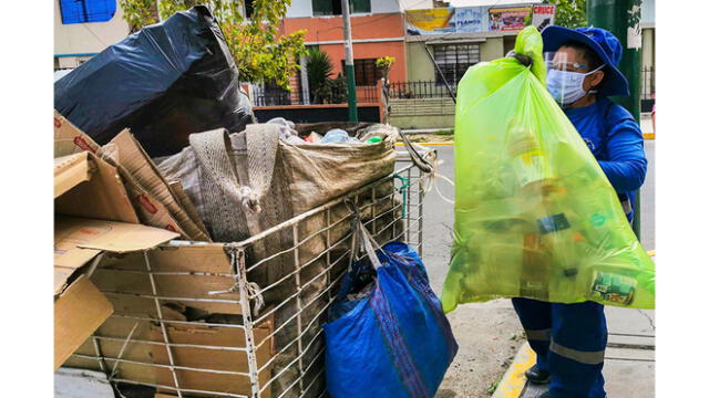Recicladores iniciaron labor en urbanizaciones del Cercado de Arequipa. Foto: Municipalidad Provincial de Arequipa