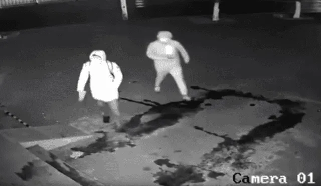 YouTube: ladrón golpea por error a su cómplice y lo deja inconsciente en pleno robo [VIDEO]