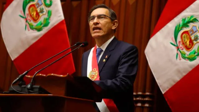 Presidente Vizcarra plantea modificación a la Constitución prohibir su reelección