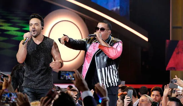 Luis Fonsi y Daddy Yankee hicieron bailar con "Despacito" en los Billboard Latino 2017 [VIDEO]